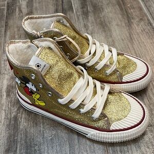 Beautiful MOACONCEPT Mickey Mouse Sneakers